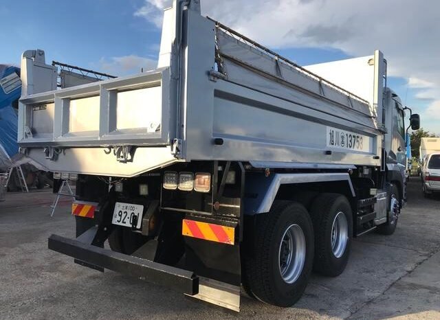 
								UD Quon 10 Tonne Dump Truck full									